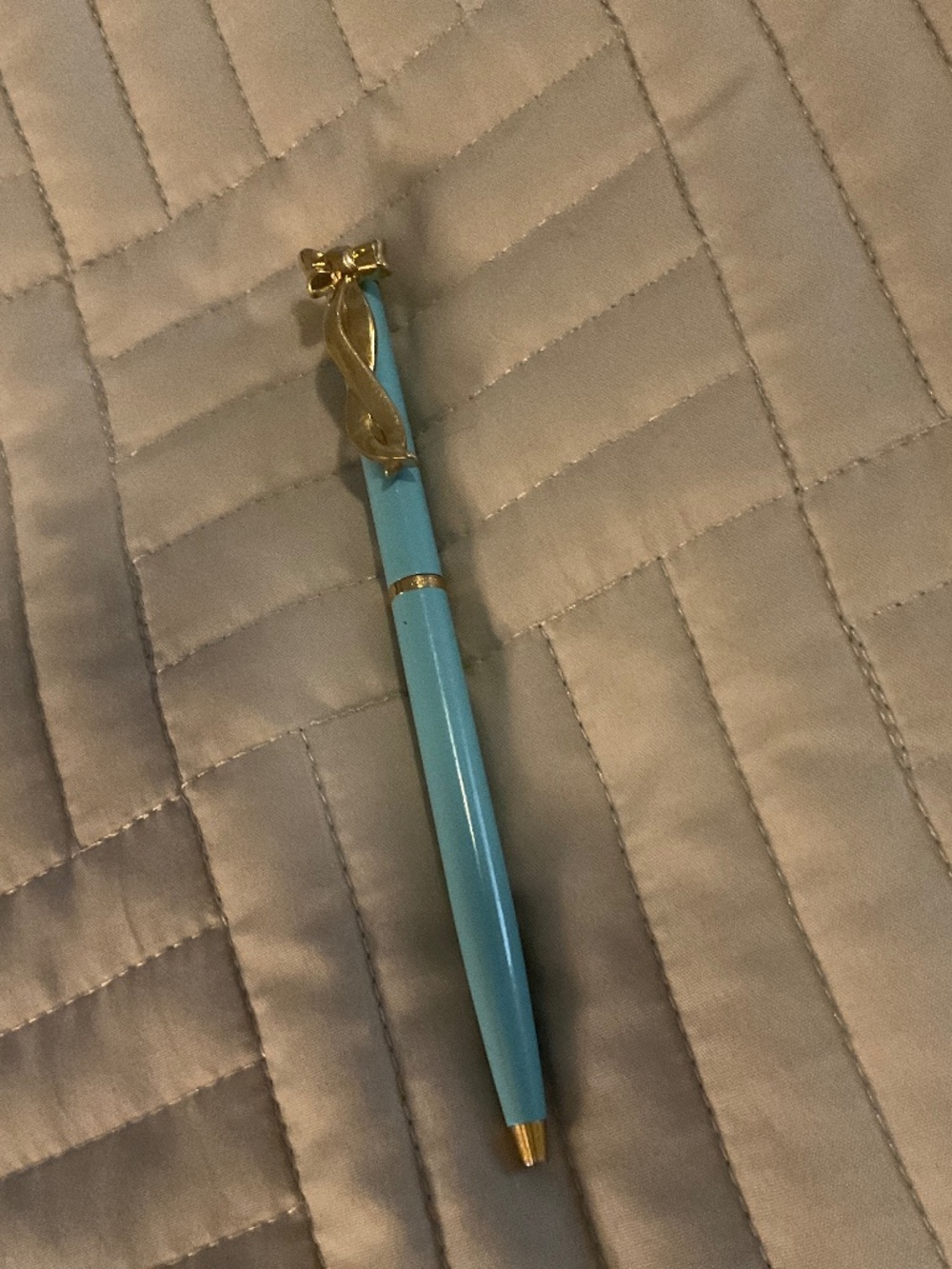 Vintage Tiffany & Co Blue Purse Pen with gold tone bow 🩵